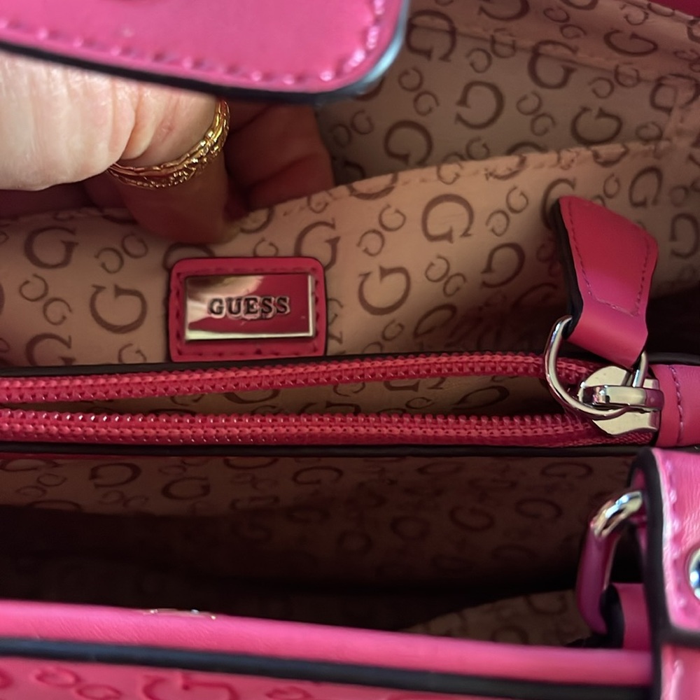 *NWT* Guess Punch (Pink)Rowe 
Satchel/Shoulder Bag - Picture 3 of 5